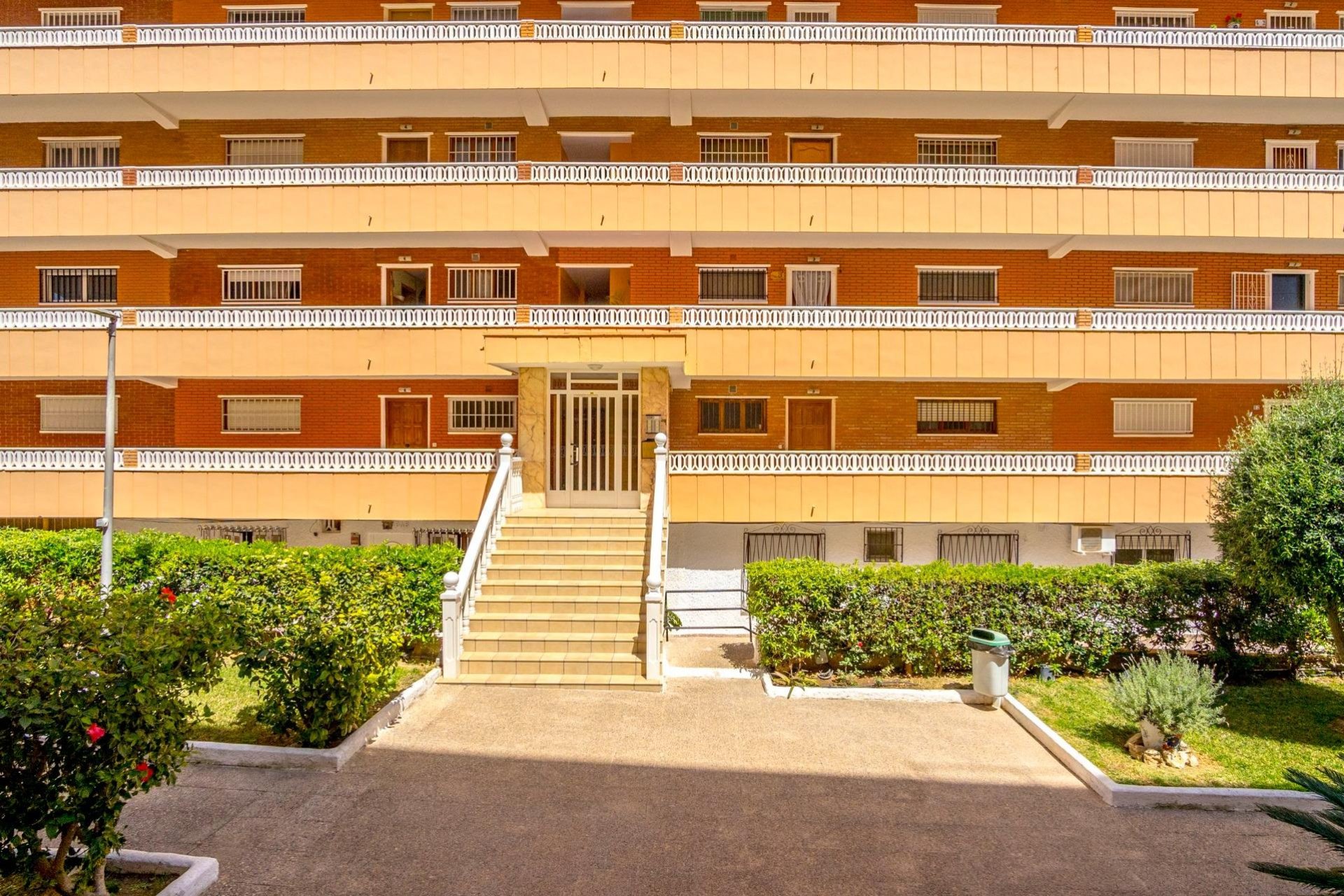 Segunda mano - Apartamento -
Torrevieja - Punta prima