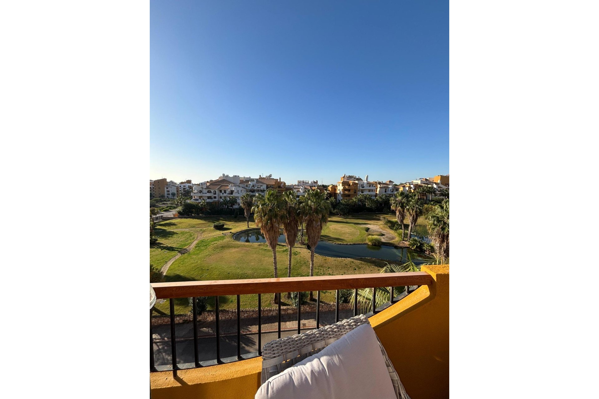 Segunda mano - Apartamento -
Torrevieja - Punta prima