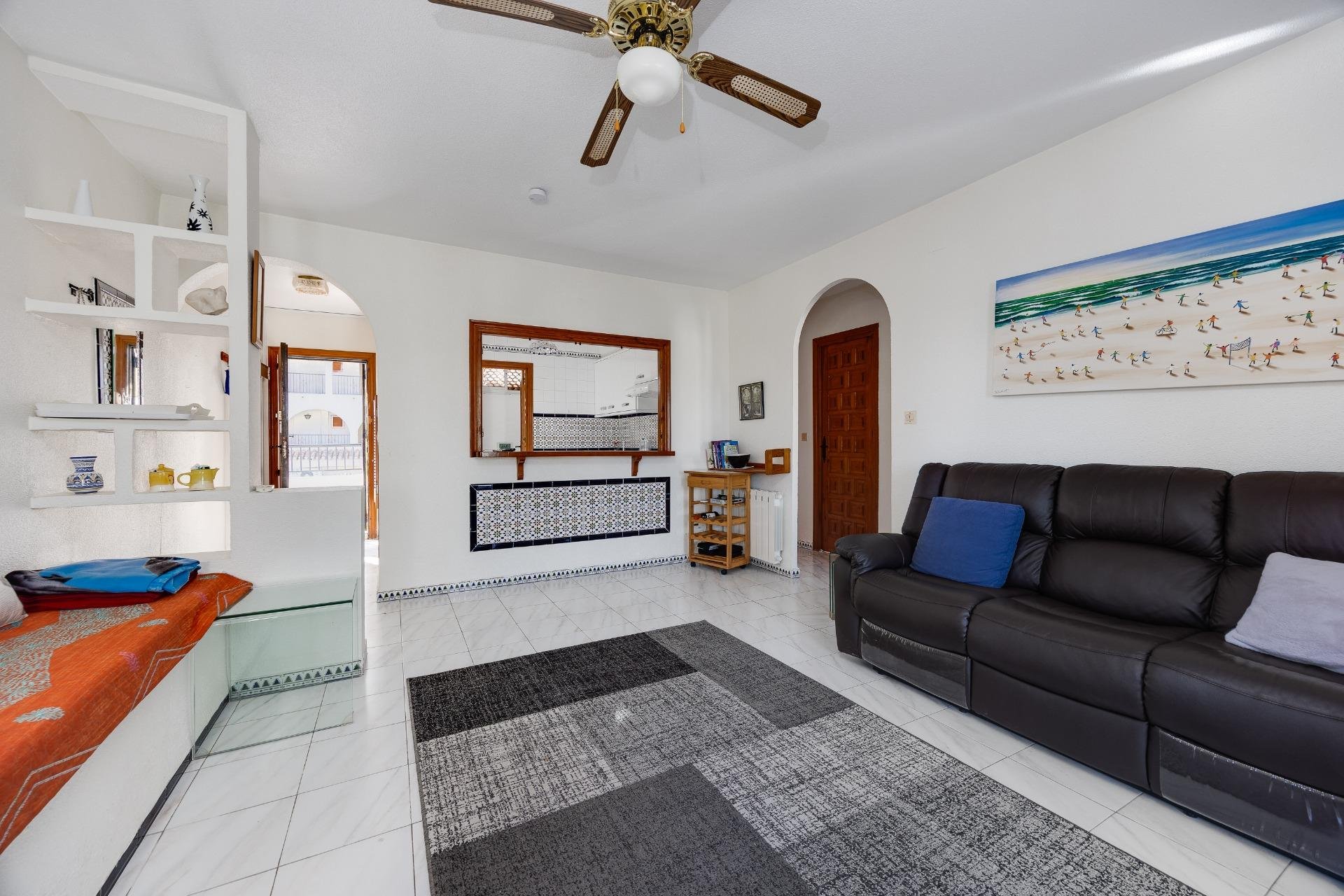 Segunda mano - Apartamento -
Torrevieja - Sector 25