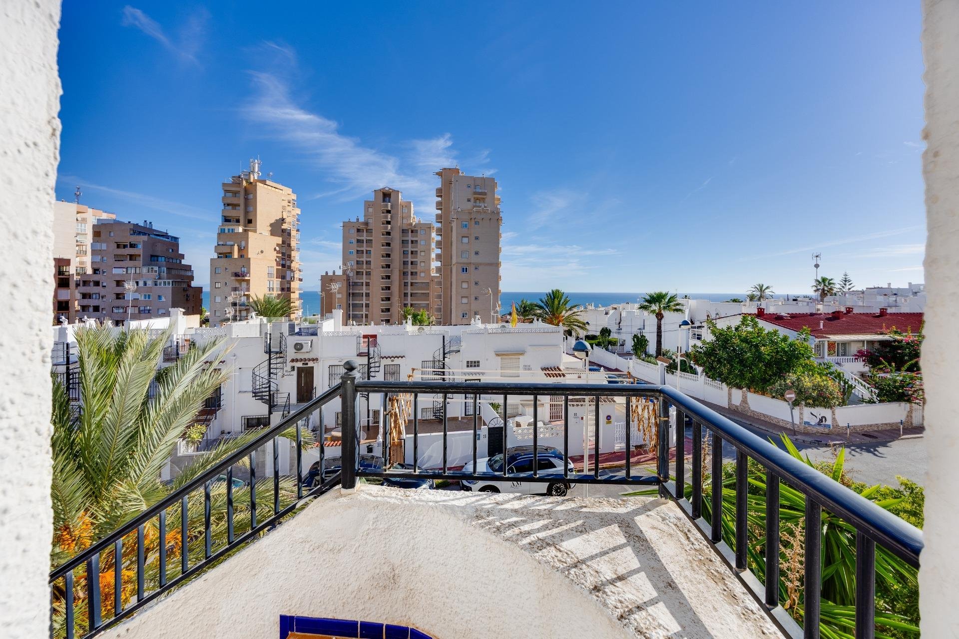 Segunda mano - Apartamento -
Torrevieja - Sector 25