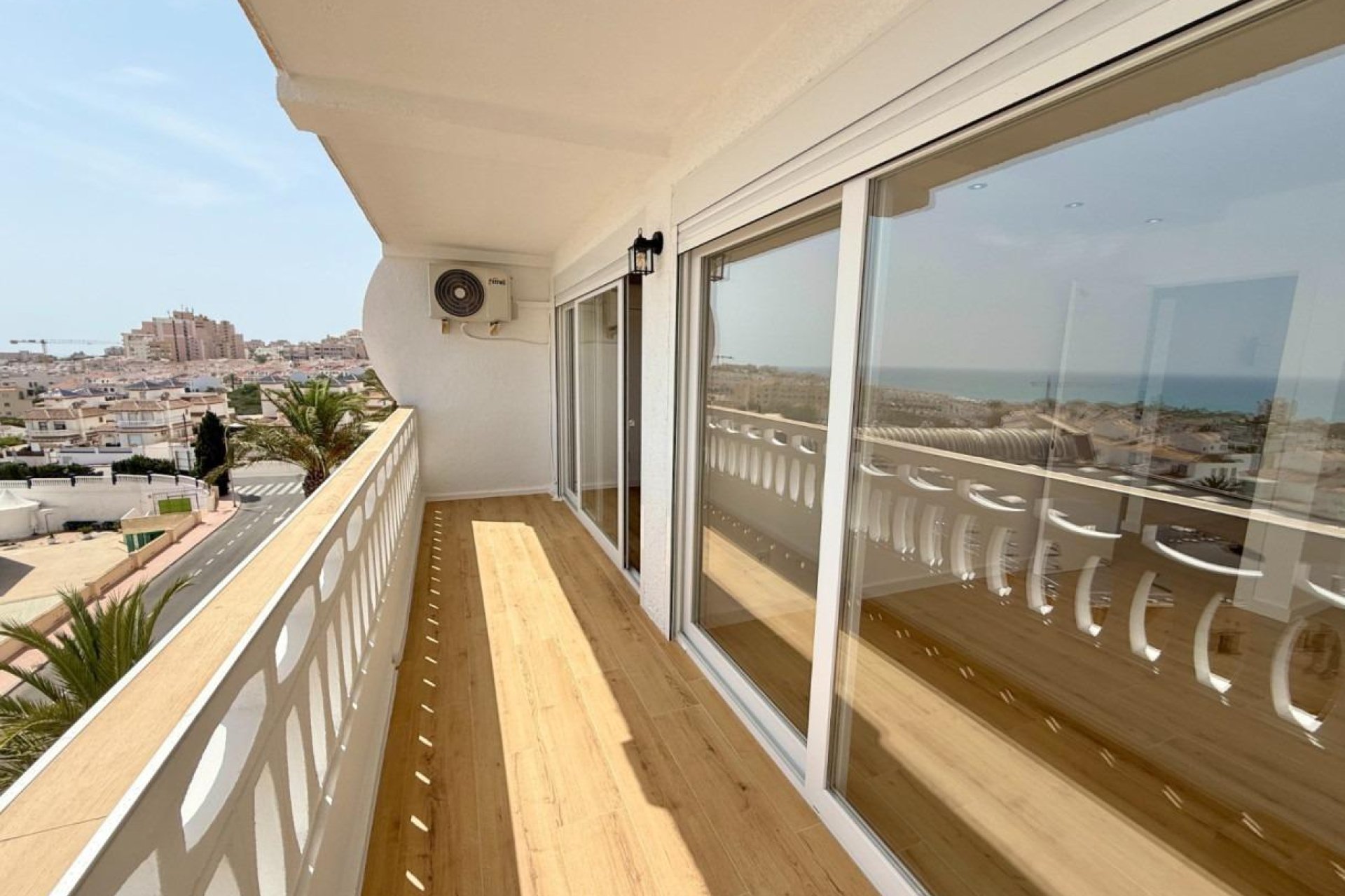 Segunda mano - Apartamento -
Torrevieja - Torreblanca