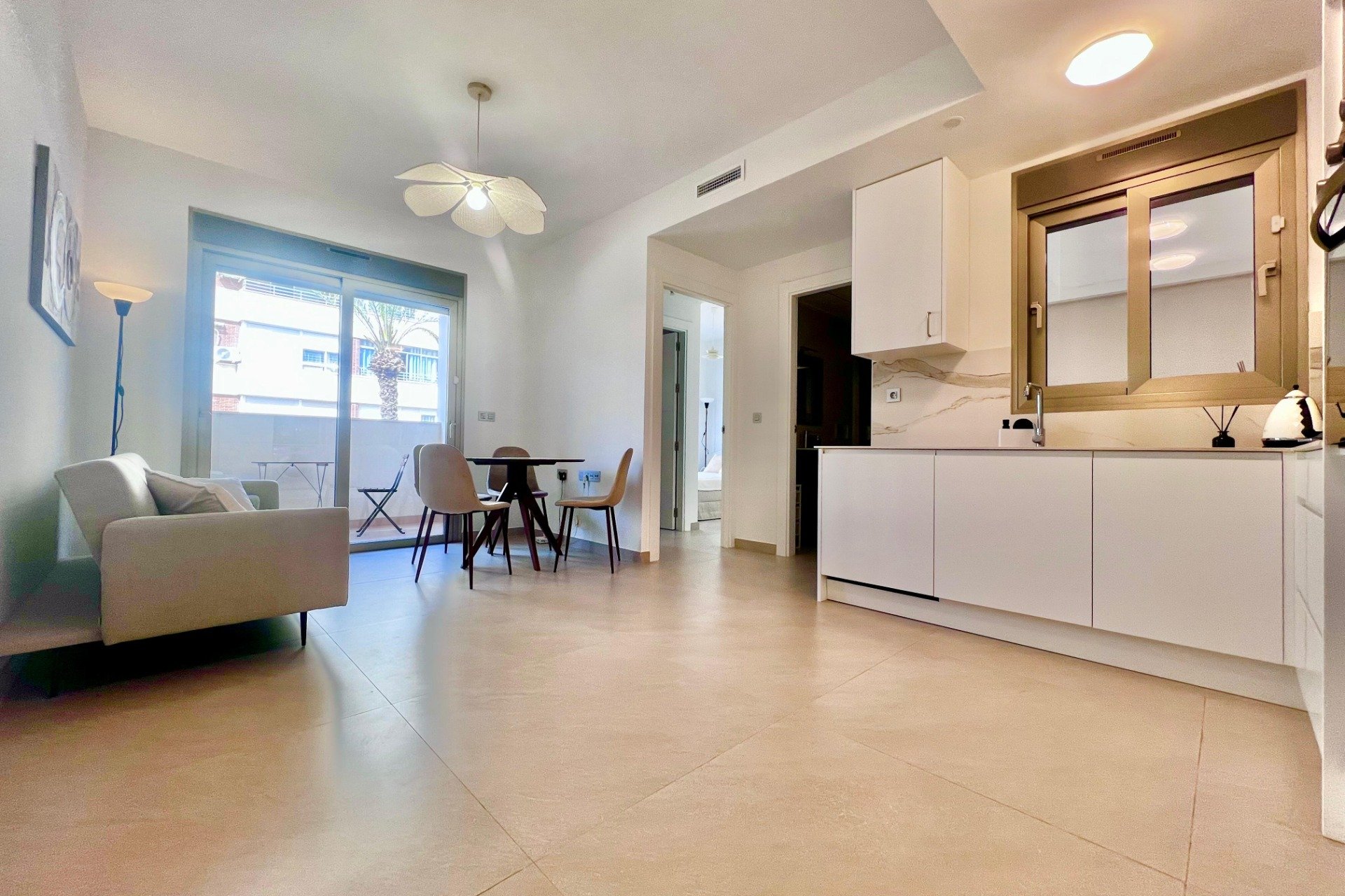 Segunda mano - Apartamento -
Torrevieja - torrevieja