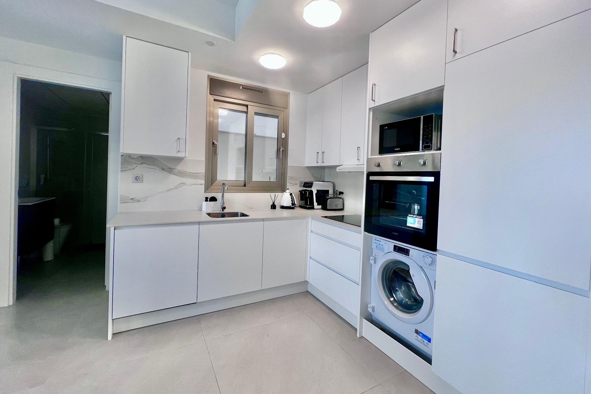 Segunda mano - Apartamento -
Torrevieja - torrevieja