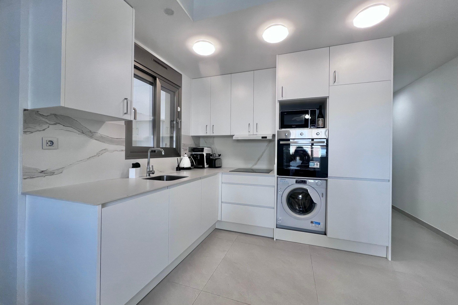 Segunda mano - Apartamento -
Torrevieja - torrevieja