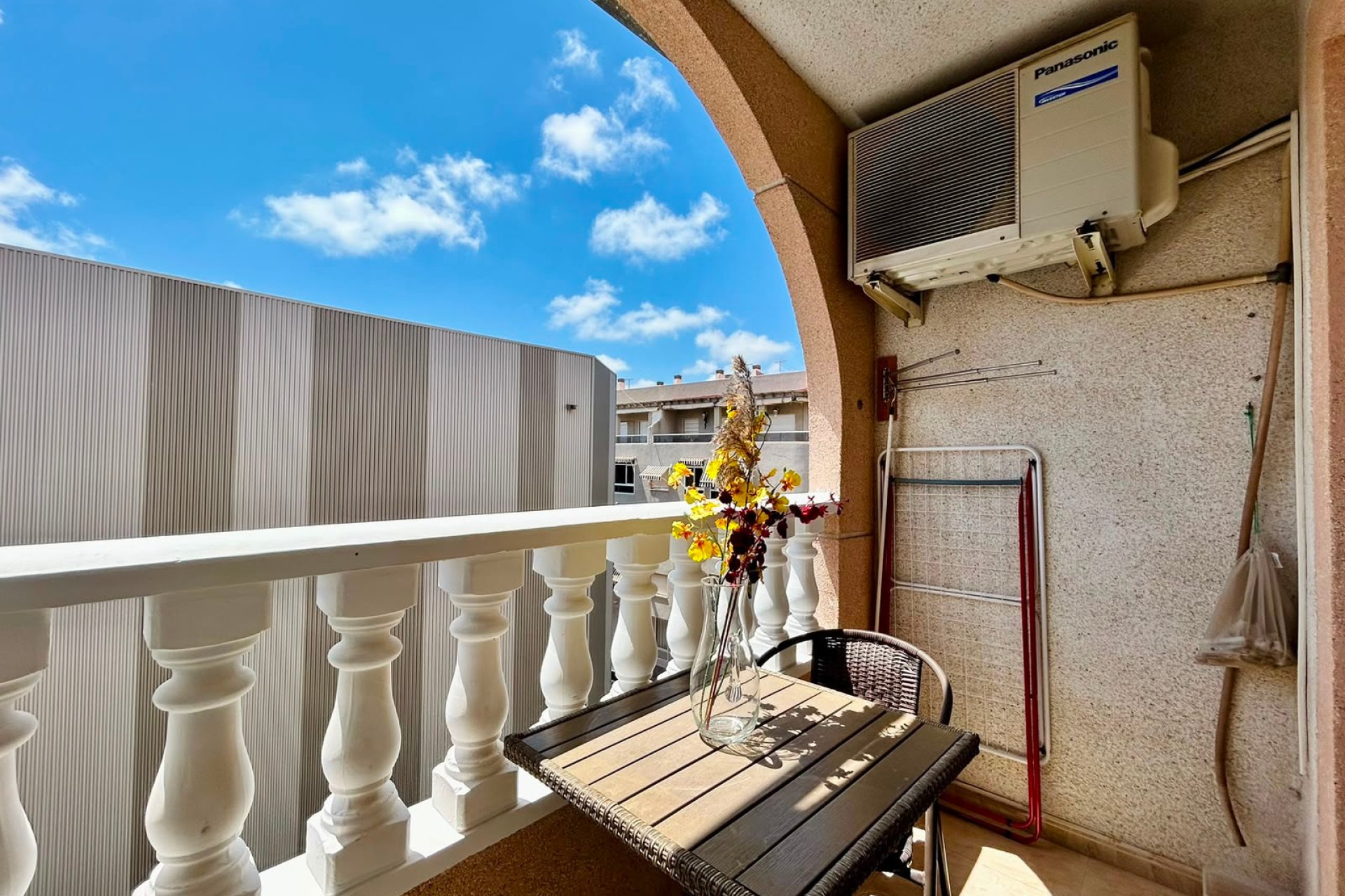 Segunda mano - - APARTMENT -
Torrevieja Centro - Torrevieja