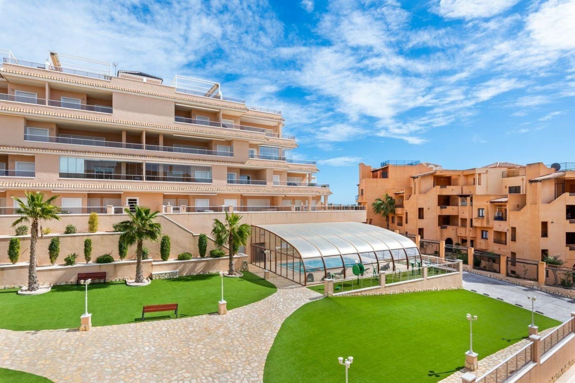 Segunda mano - Ático -
Orihuela Costa - PAU 26