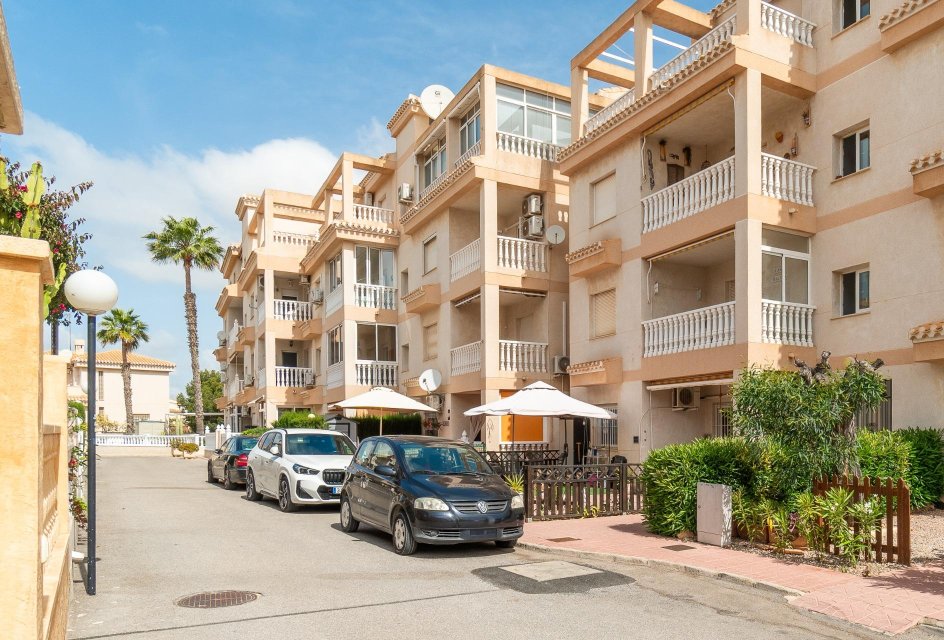 Segunda mano - Ático -
Orihuela Costa - Playa Flamenca