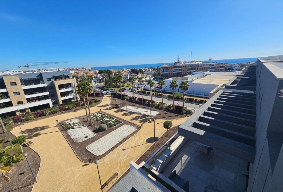 Segunda mano - Ático -
Orihuela Costa - Playa Flamenca