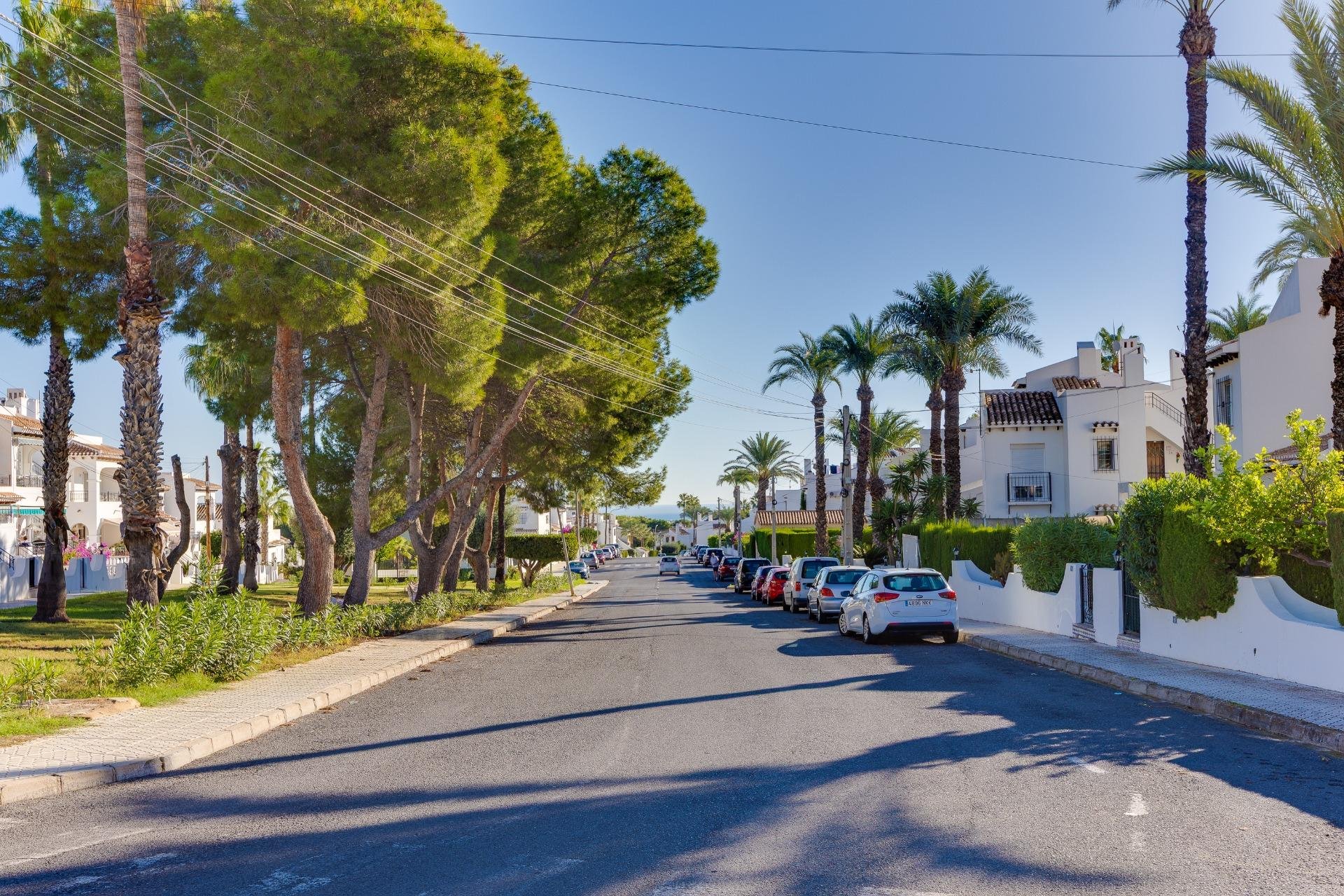 Segunda mano - Ático -
Orihuela Costa - Villamartín-Las Filipinas