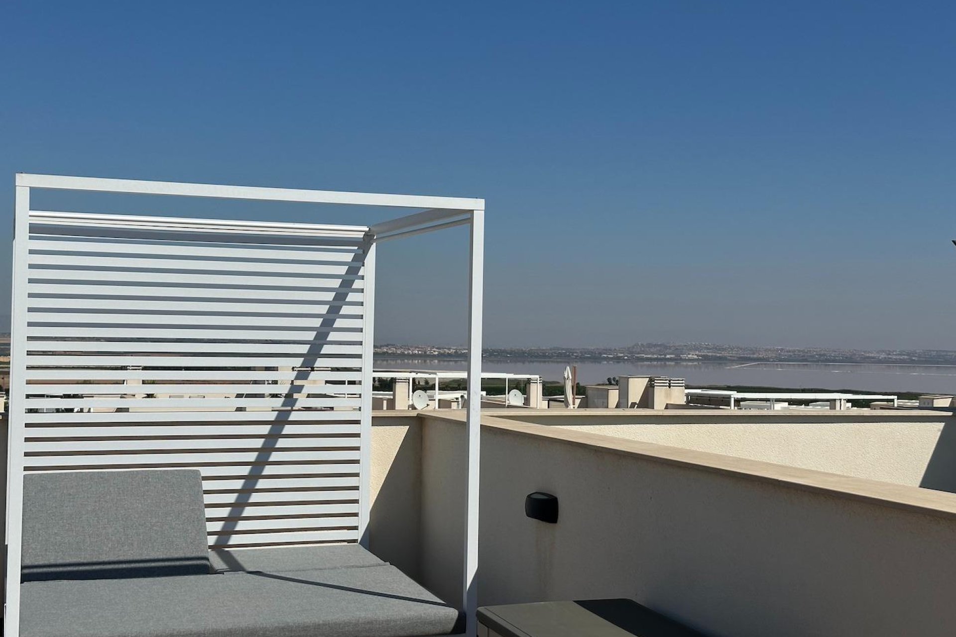 Segunda mano - Ático -
Torrevieja - Los balcones