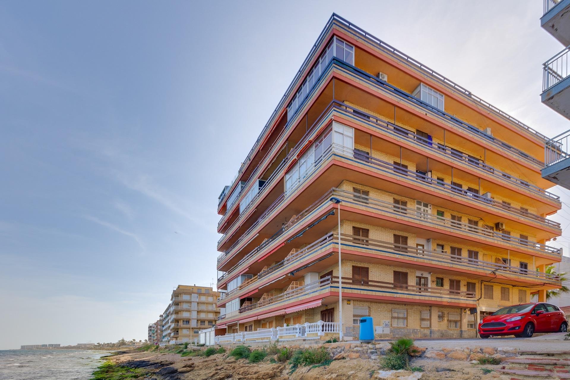 Segunda mano - Ático -
Torrevieja - Playa de los Naufragos