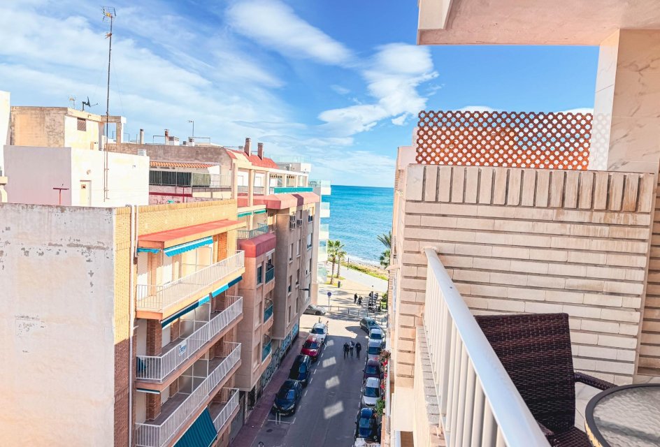 Segunda mano - Ático -
Torrevieja - Playa del Cura