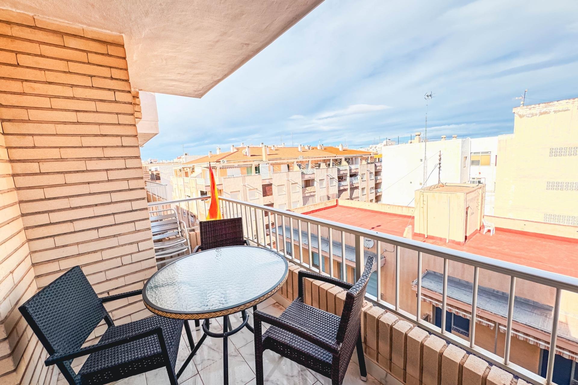 Segunda mano - Ático -
Torrevieja - Playa del Cura