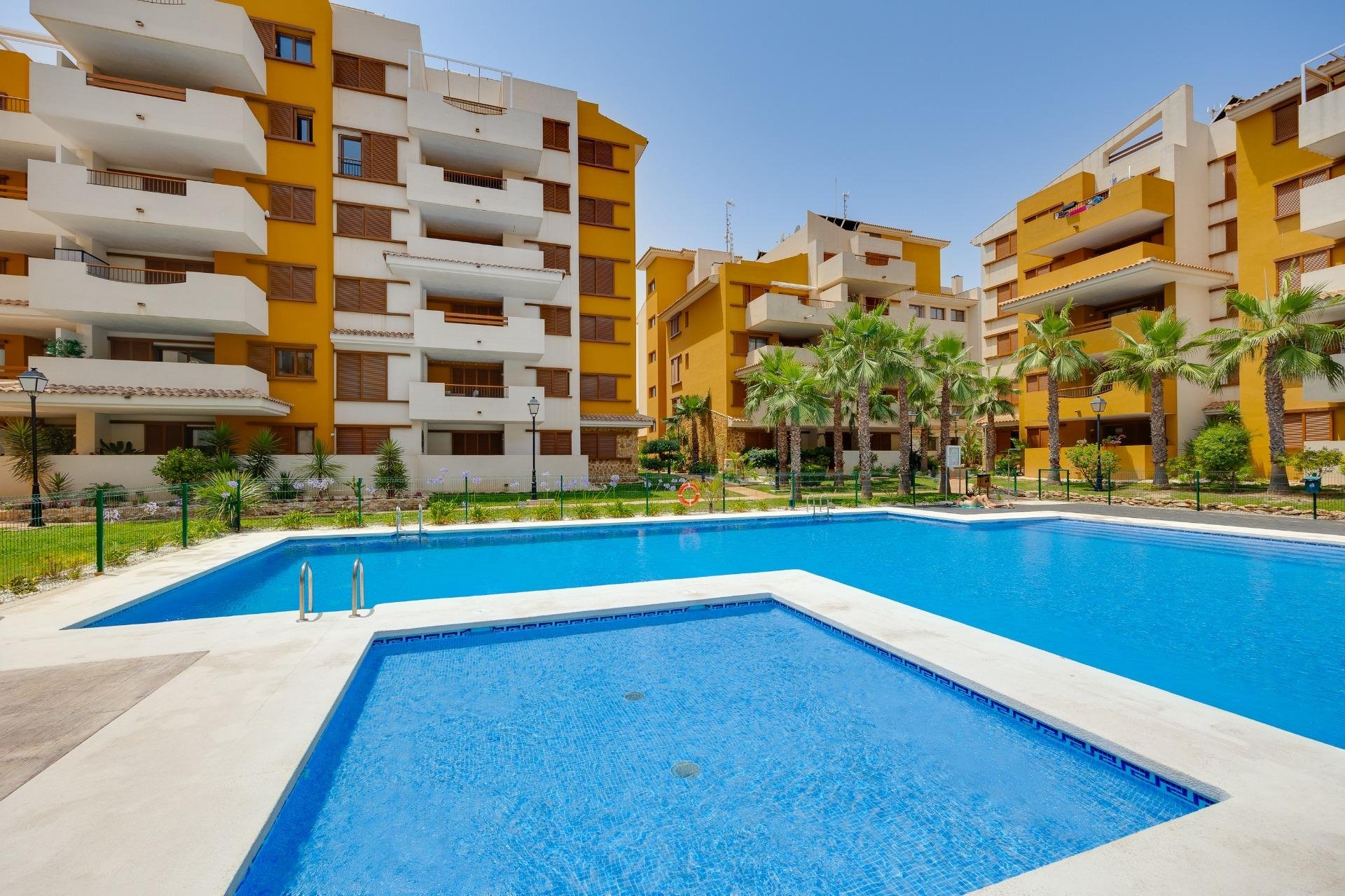 Segunda mano - Ático -
Torrevieja - Punta prima
