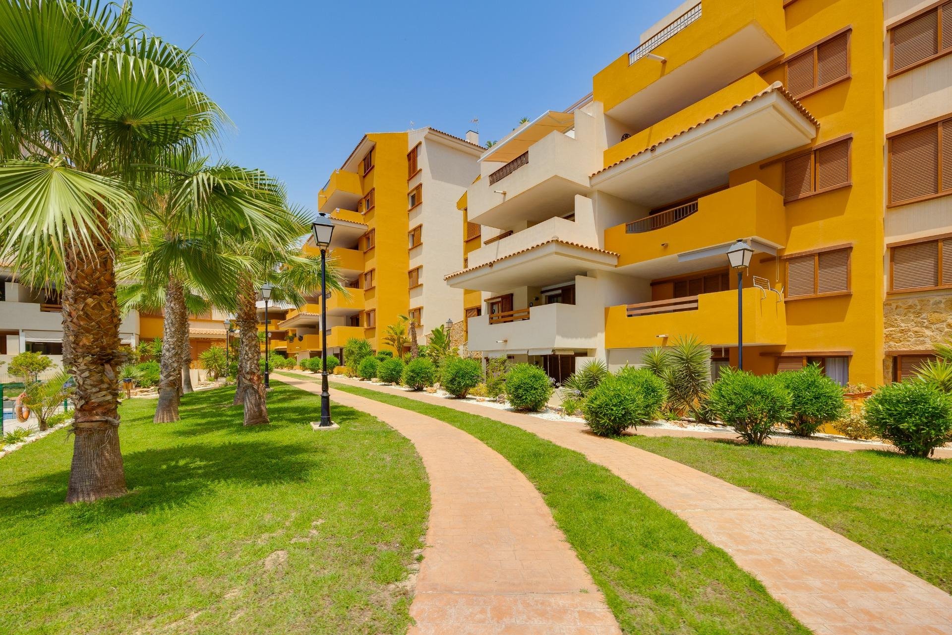 Segunda mano - Ático -
Torrevieja - Punta prima