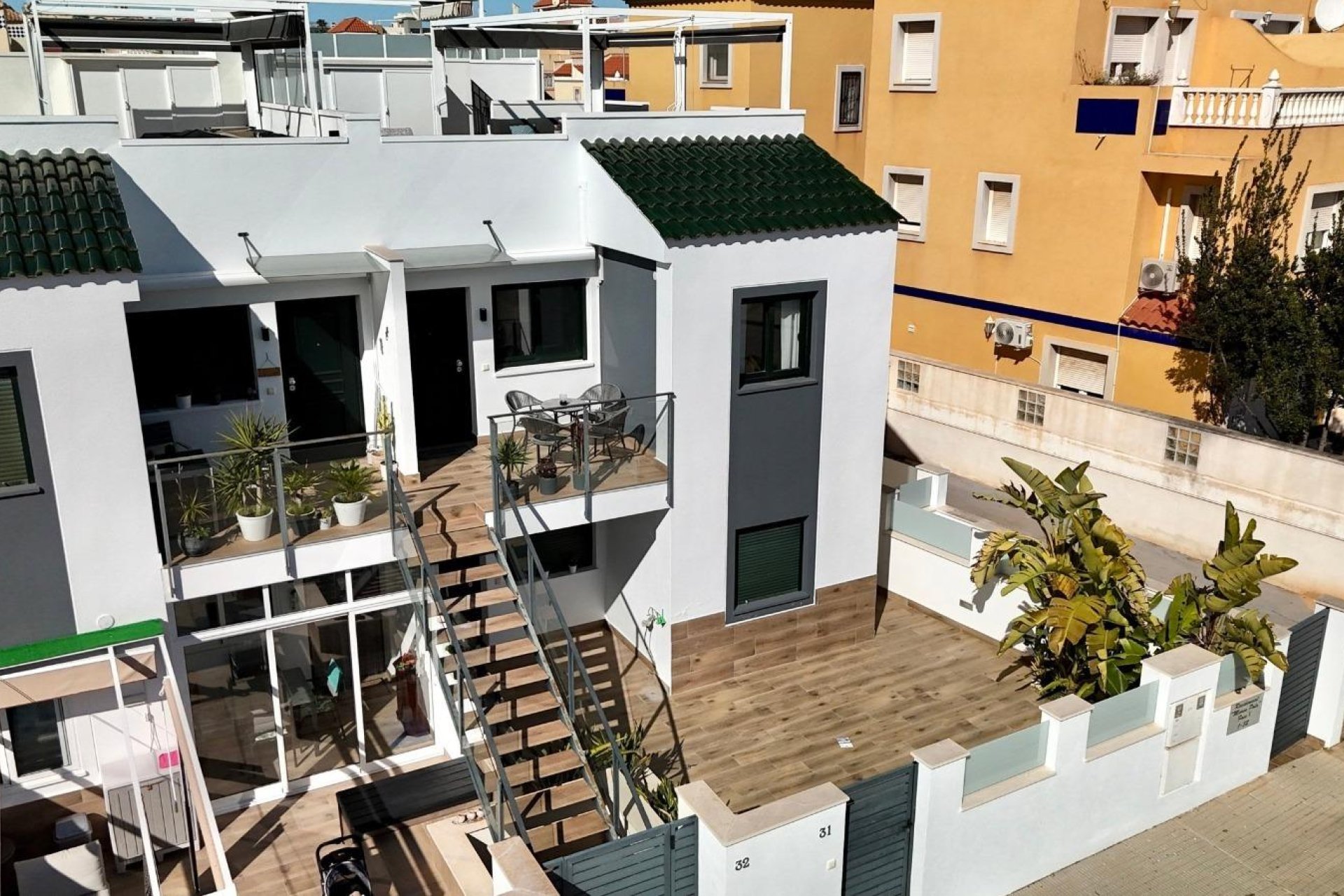 Segunda mano - Buhardilla -
Orihuela Costa - La Zenia