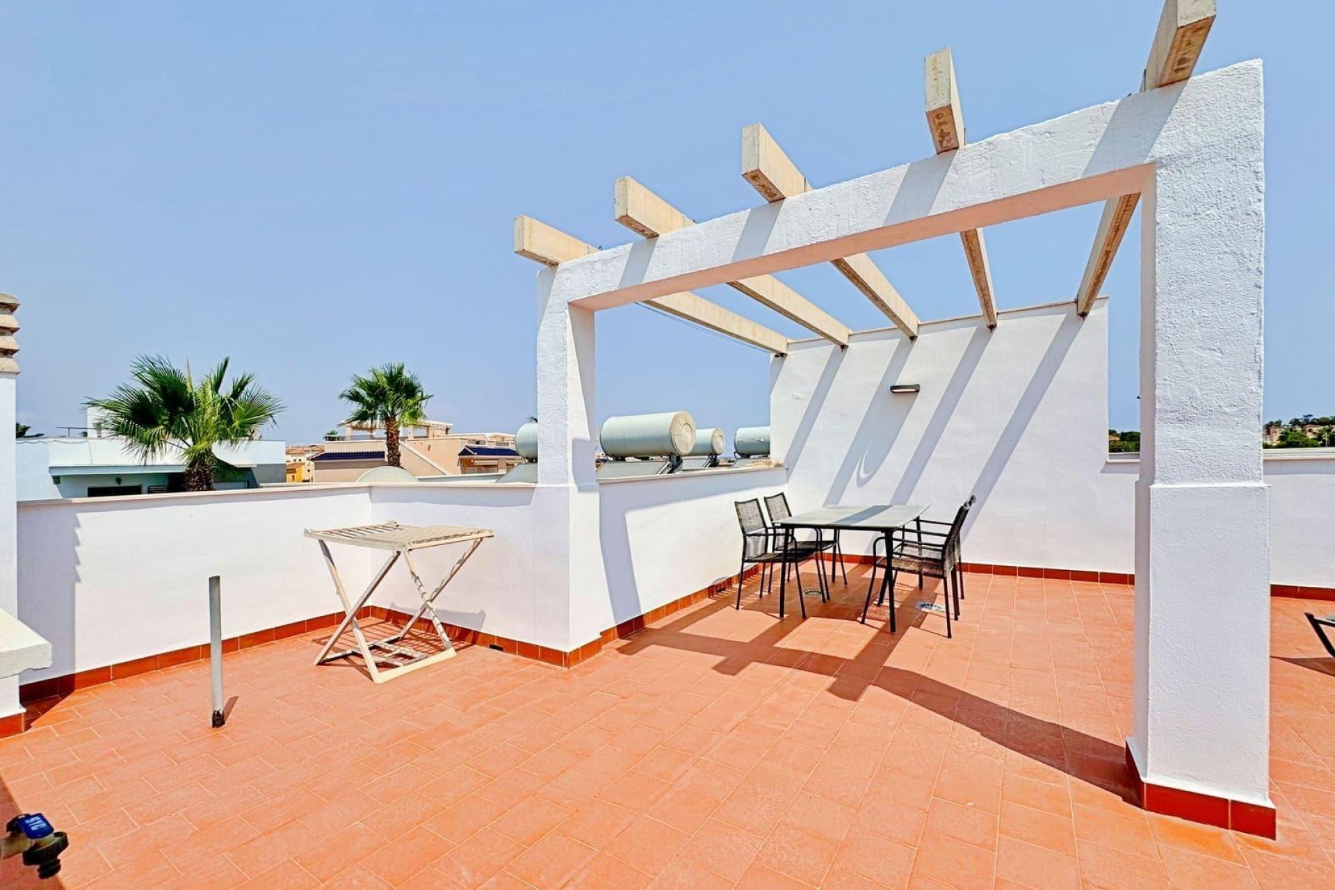 Segunda mano - Buhardilla -
Orihuela Costa - Rocio del Mar