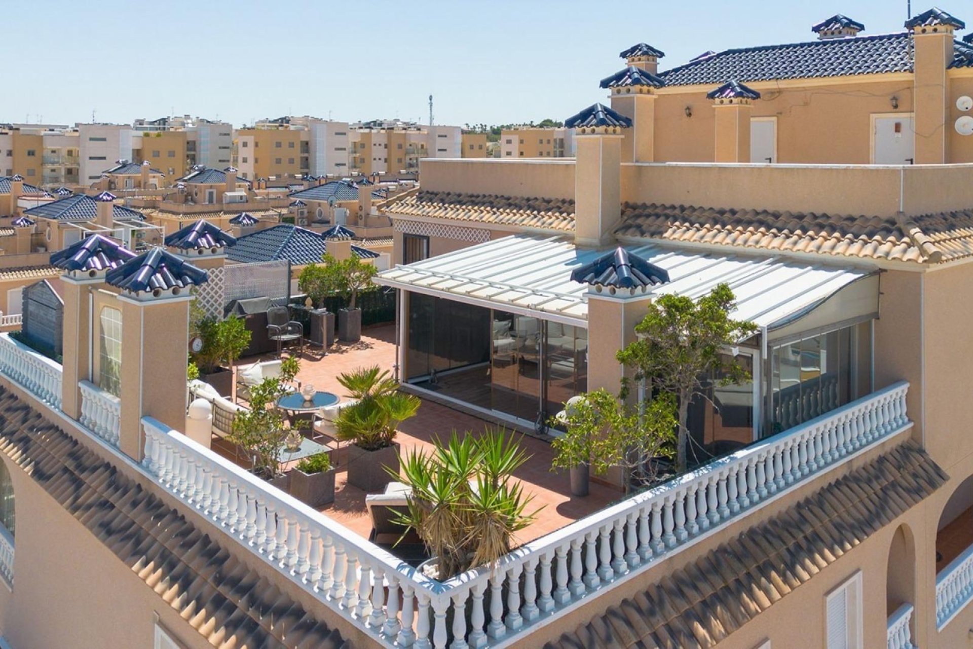 Segunda mano - Buhardilla -
Orihuela Costa - Villamartín-Las Filipinas