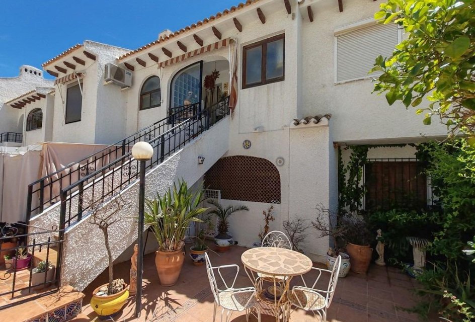 Segunda mano - Bungalow -
Orihuela Costa - Cabo Roig
