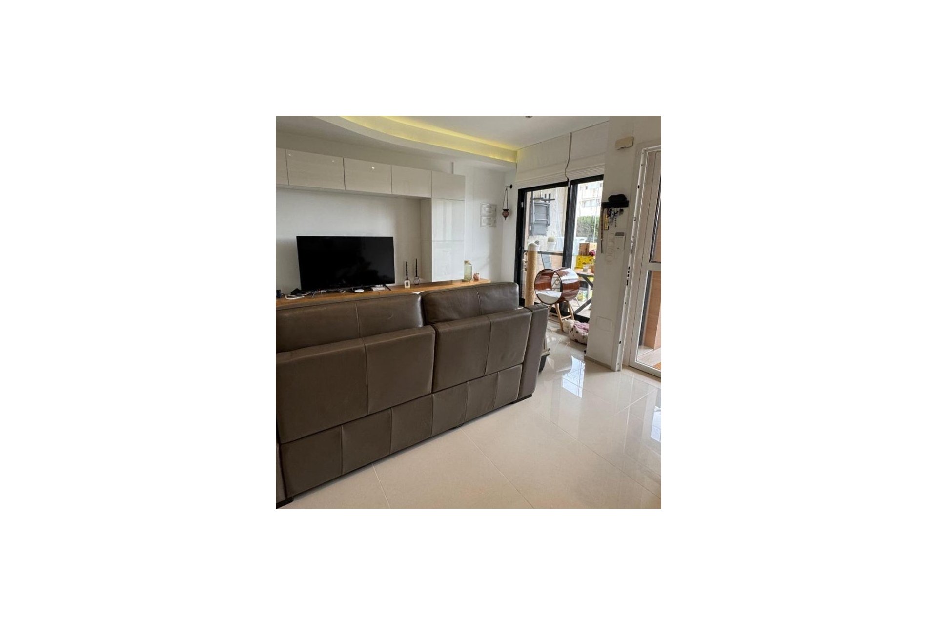 Segunda mano - Bungalow -
Orihuela Costa - La Zenia