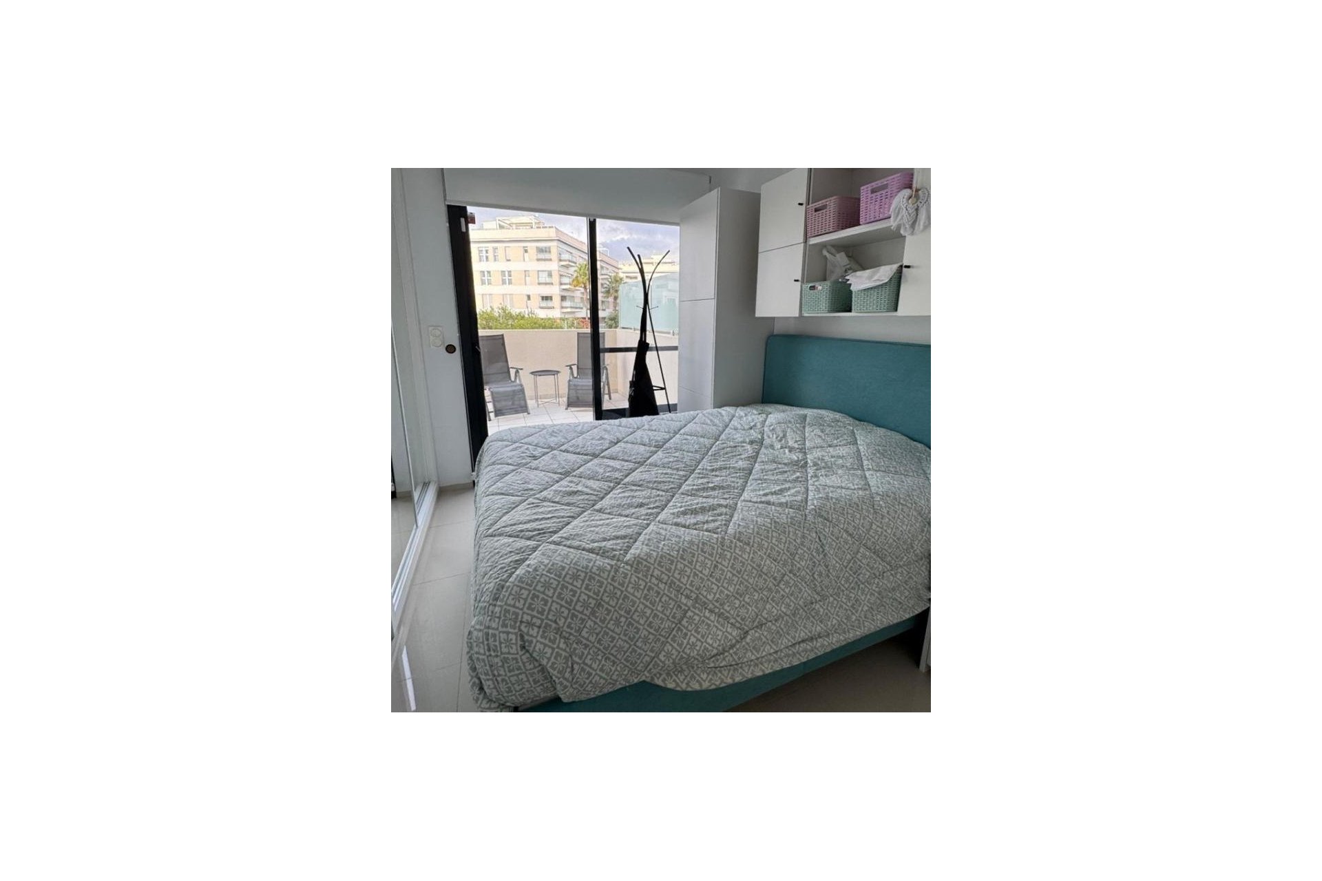 Segunda mano - Bungalow -
Orihuela Costa - La Zenia