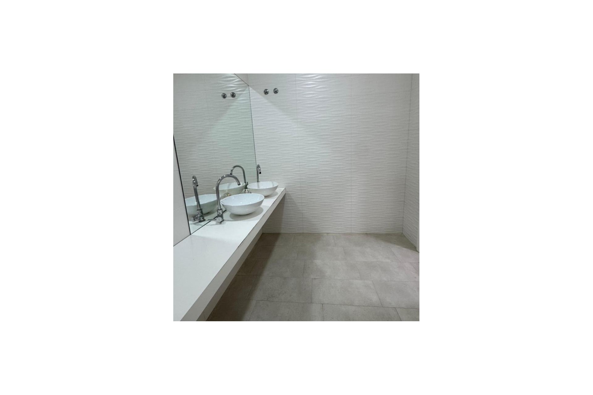 Segunda mano - Bungalow -
Orihuela Costa - La Zenia