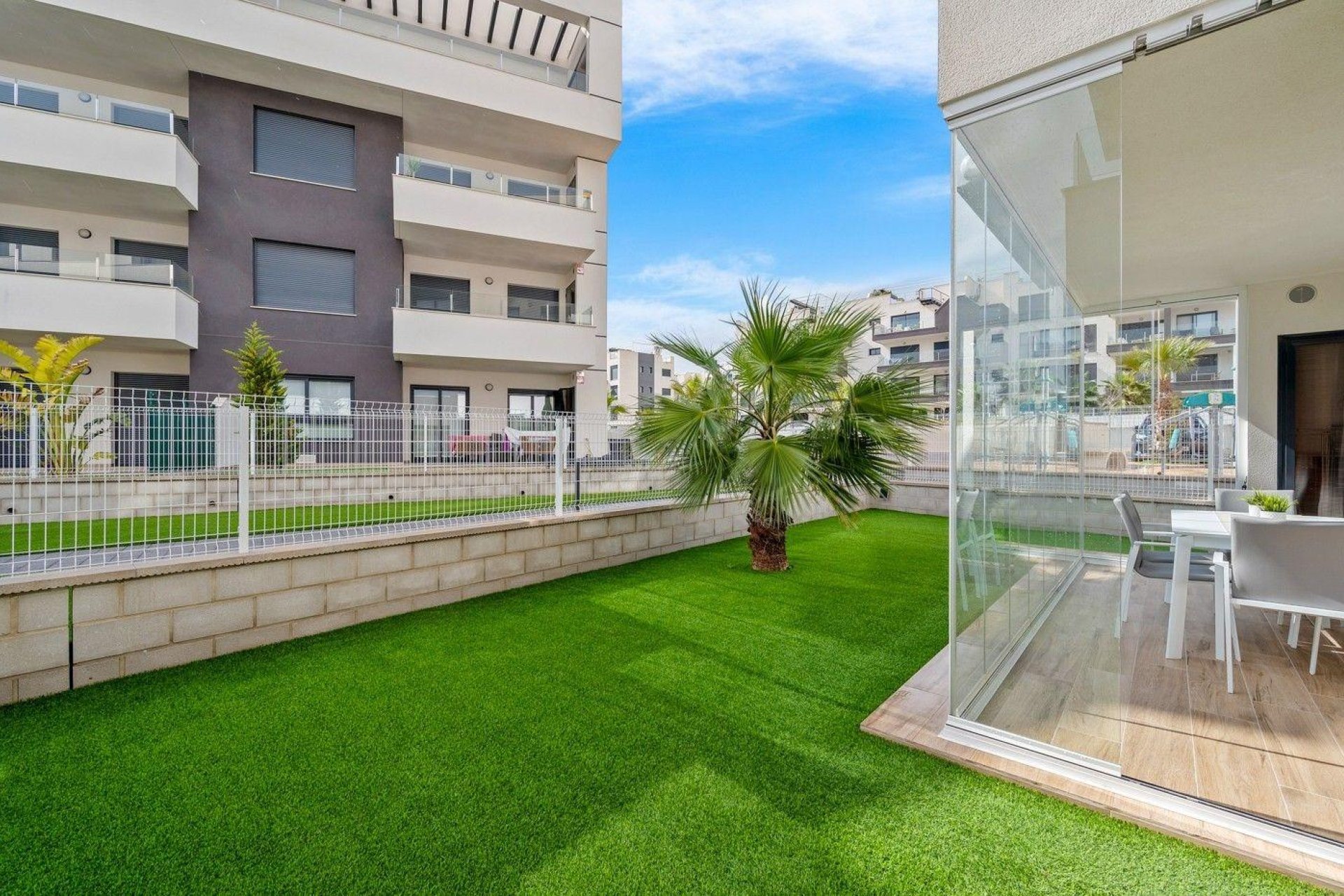 Segunda mano - Bungalow -
Orihuela Costa - Los Dolses