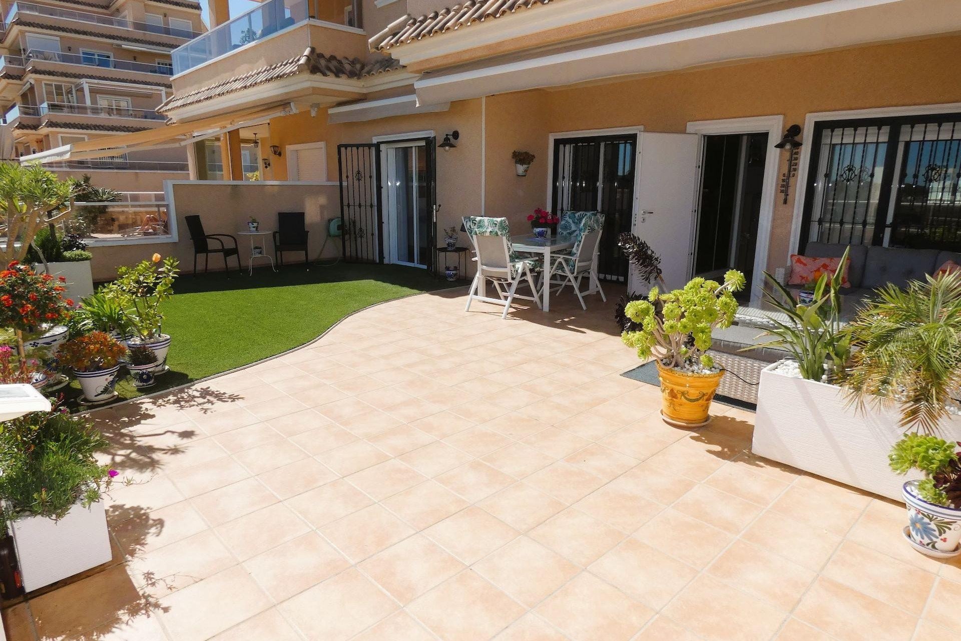 Segunda mano - Bungalow -
Orihuela Costa - Los Dolses