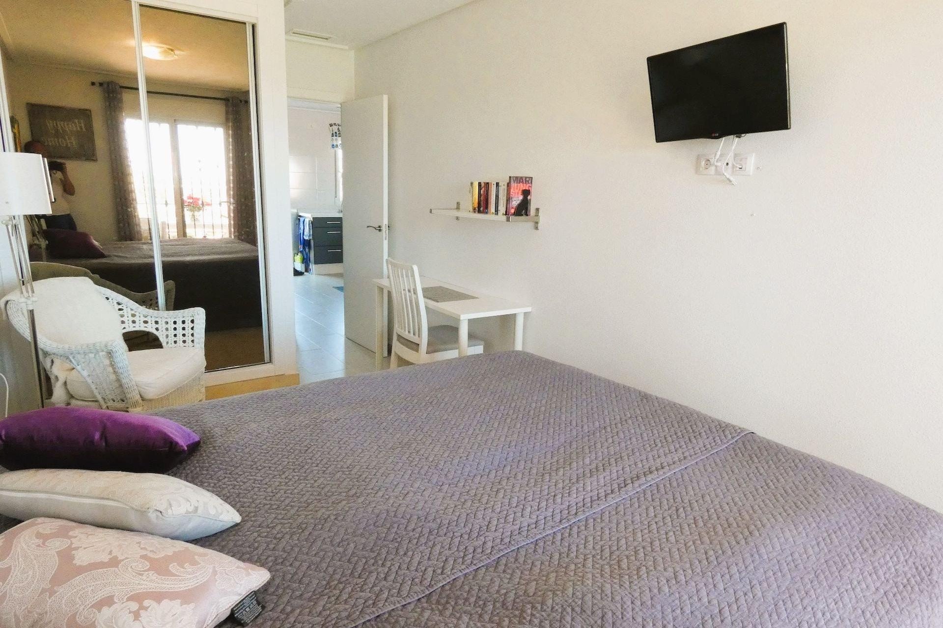 Segunda mano - Bungalow -
Orihuela Costa - Los Dolses