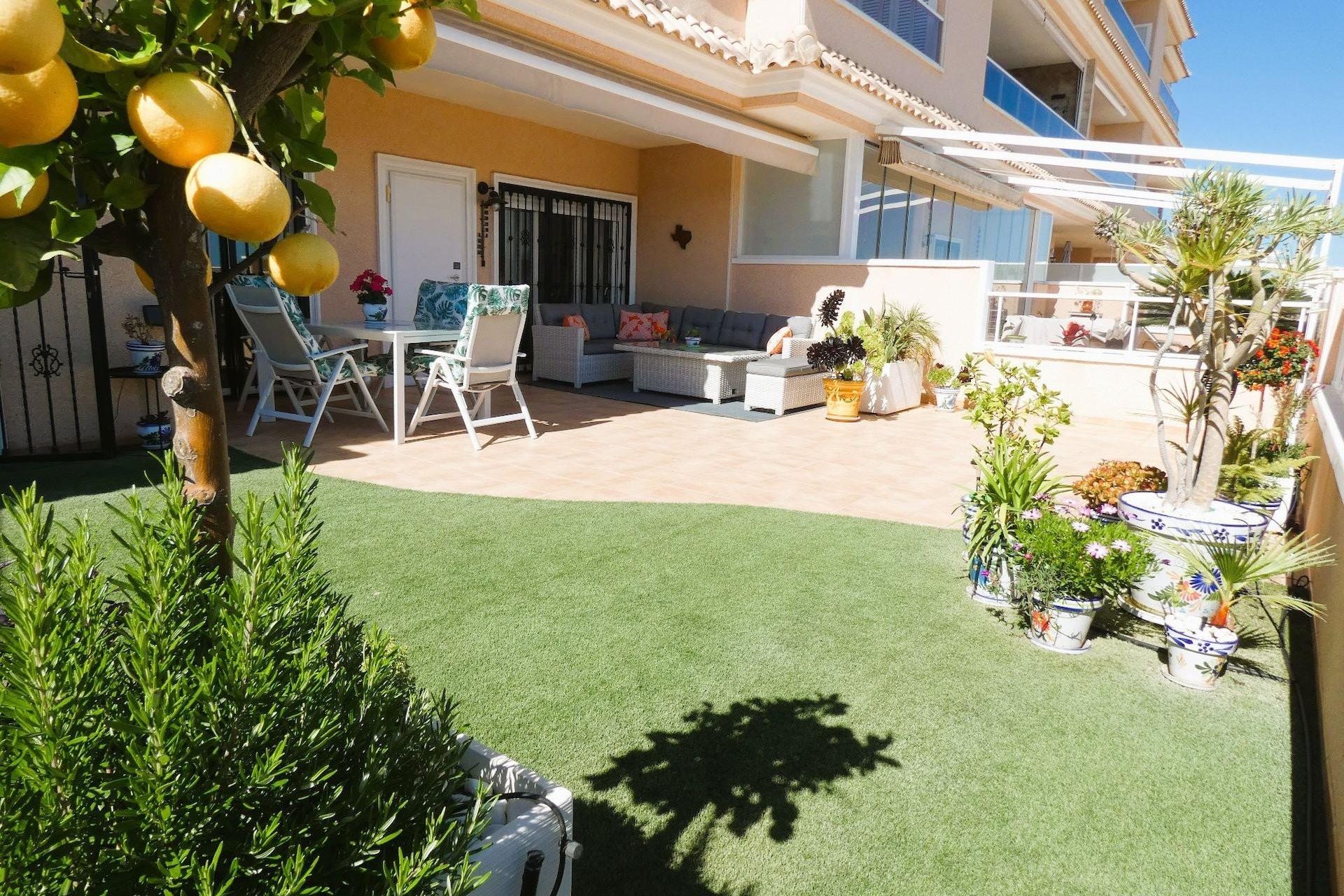 Segunda mano - Bungalow -
Orihuela Costa - Los Dolses