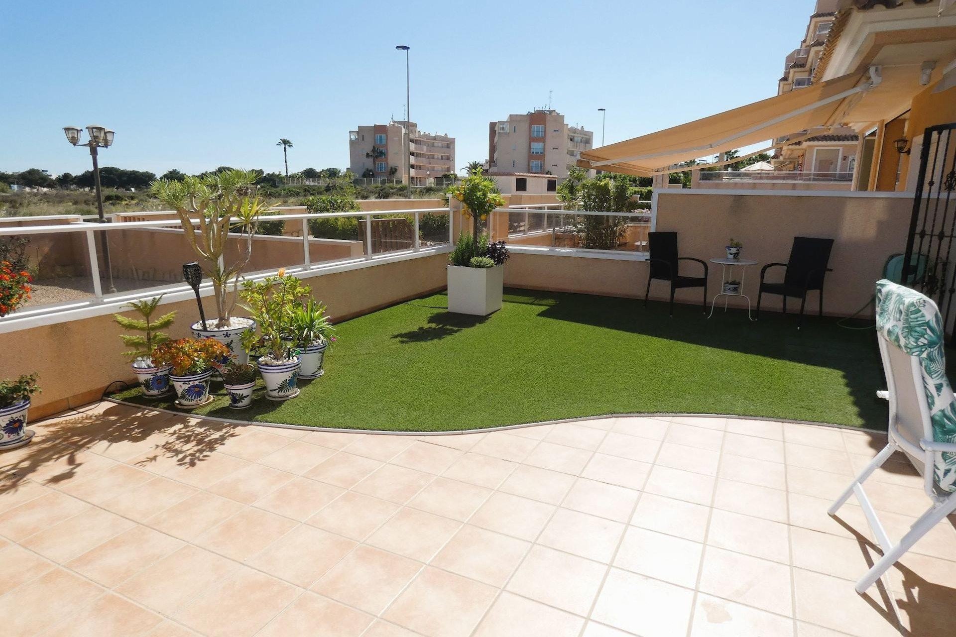 Segunda mano - Bungalow -
Orihuela Costa - Los Dolses