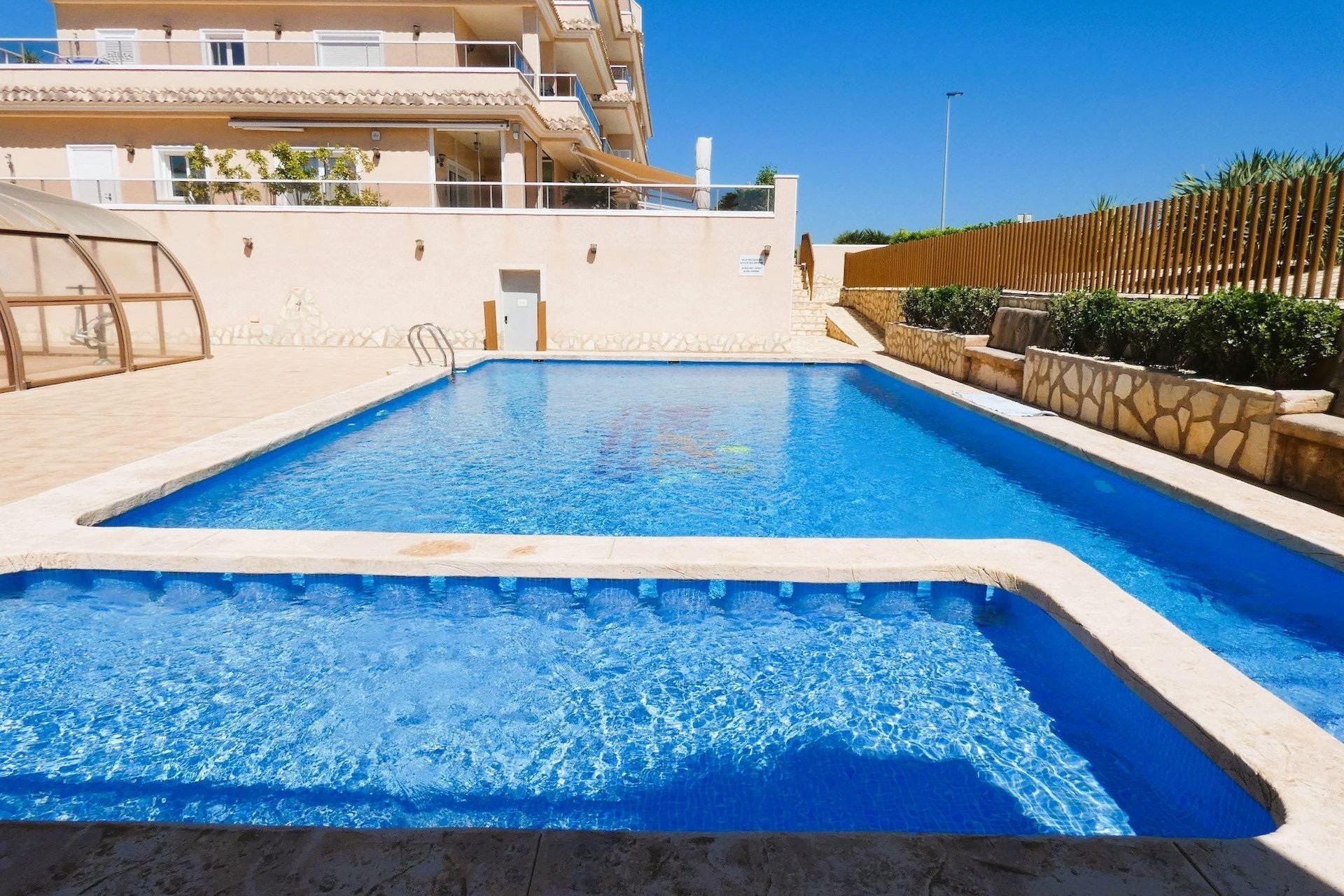 Segunda mano - Bungalow -
Orihuela Costa - Los Dolses