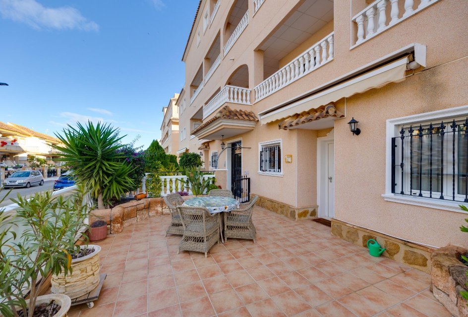 Segunda mano - Bungalow -
Orihuela Costa - Los Dolses