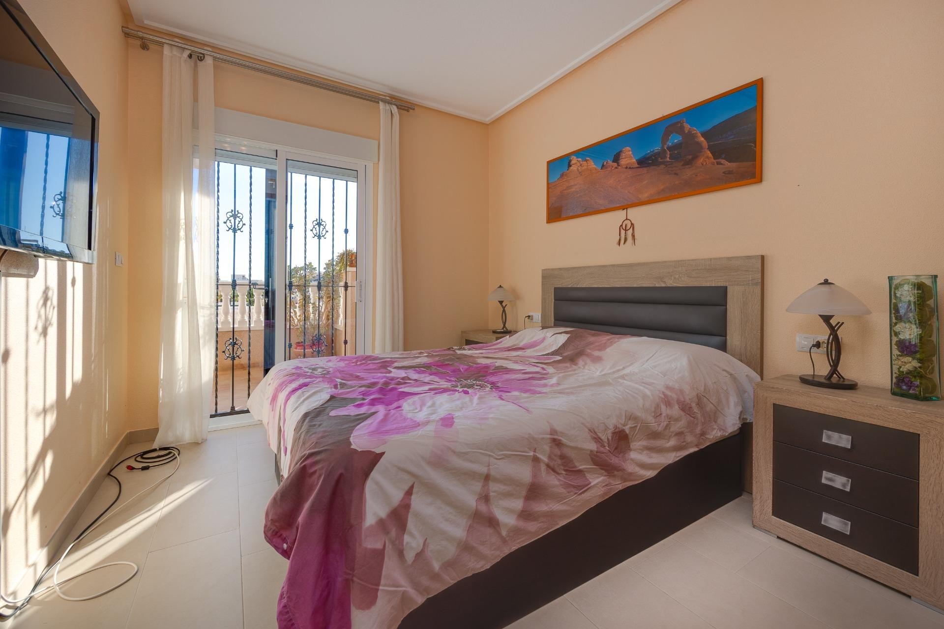 Segunda mano - Bungalow -
Orihuela Costa - Los Dolses