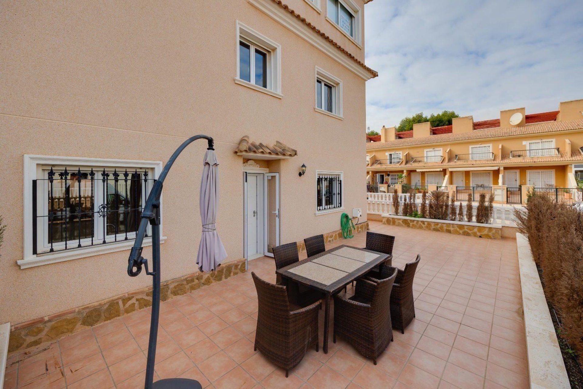 Segunda mano - Bungalow -
Orihuela Costa - Playa Flamenca