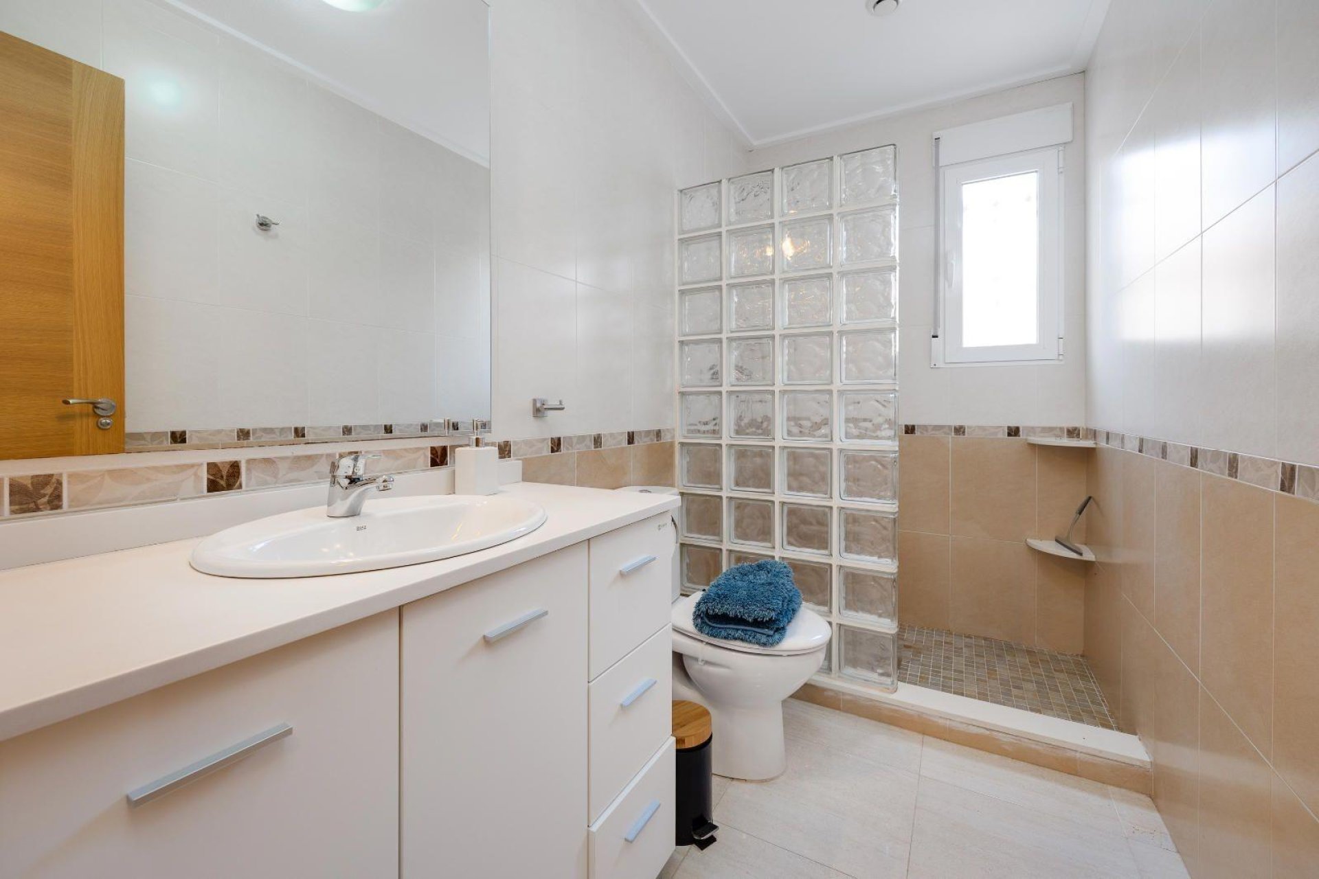 Segunda mano - Bungalow -
Orihuela Costa - Playa Flamenca