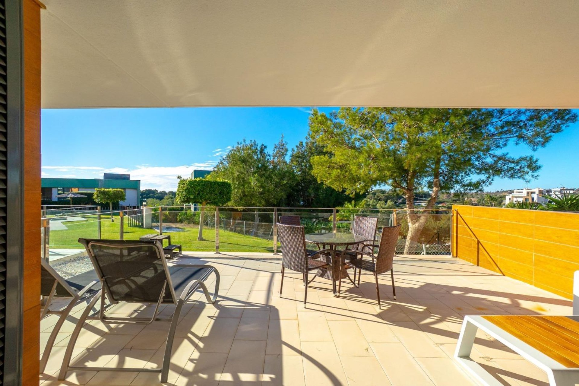 Segunda mano - Bungalow -
Orihuela Costa - Villamartín-Las Filipinas