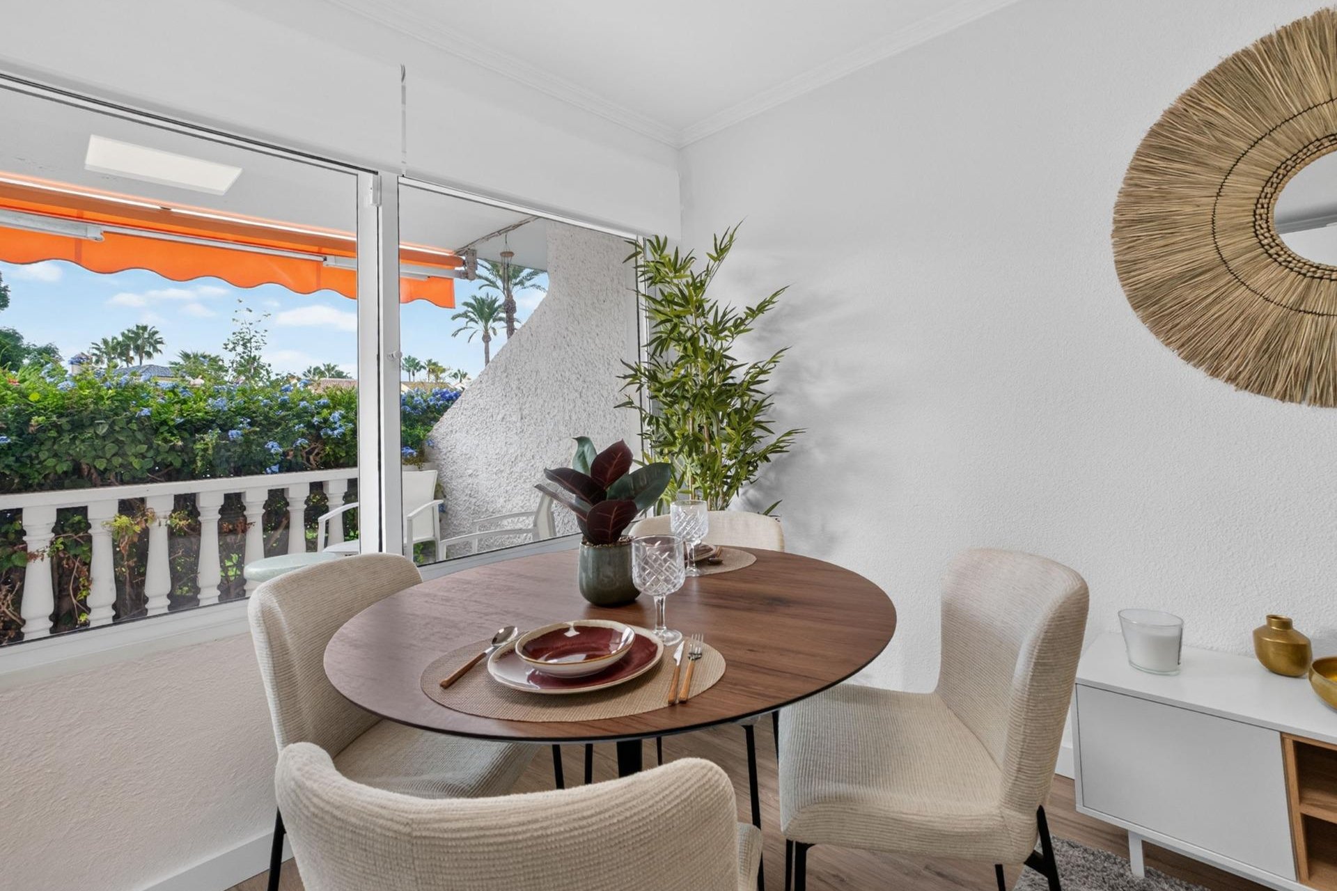 Segunda mano - Bungalow -
Orihuela Costa - Villamartín-Las Filipinas