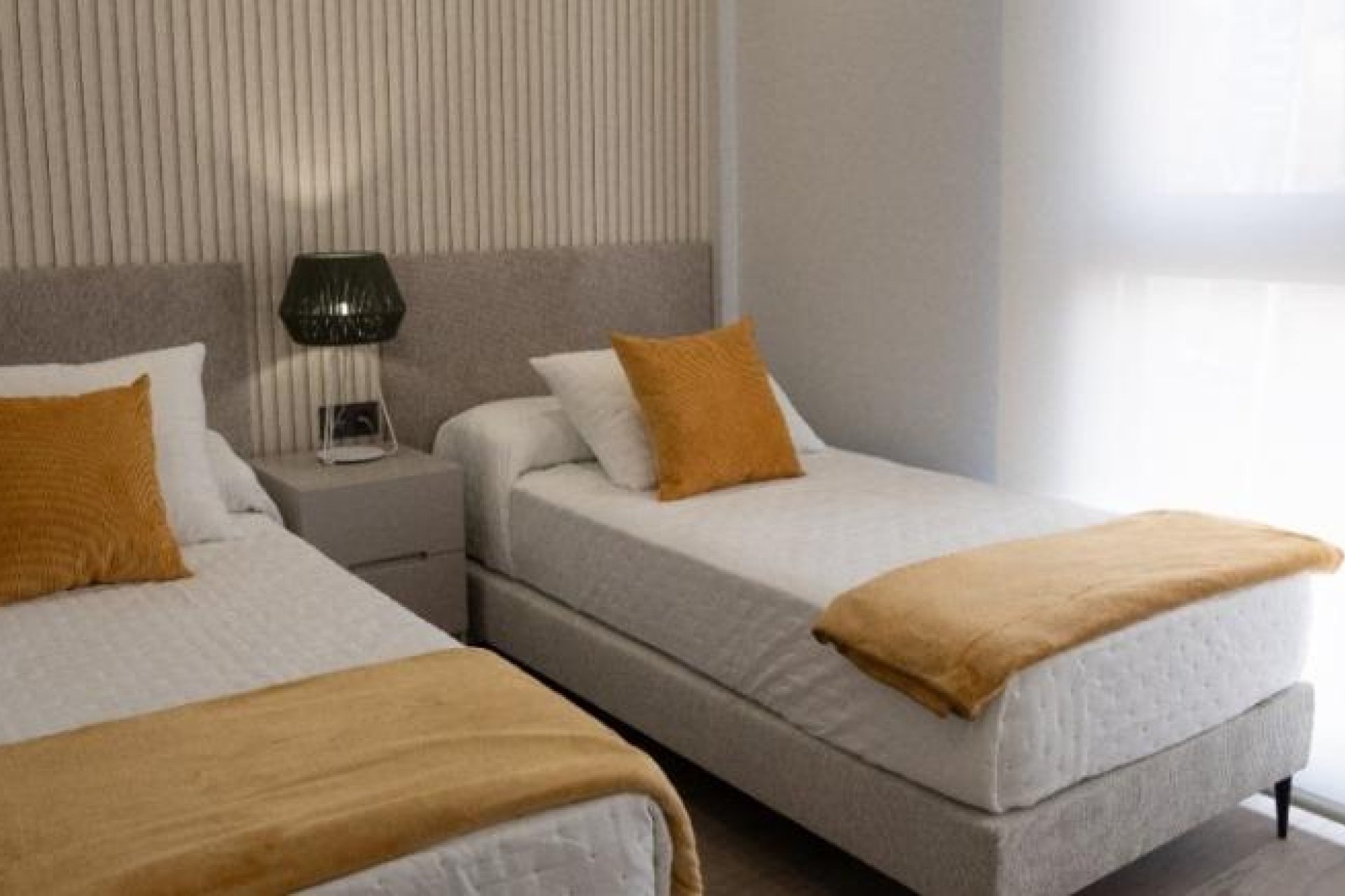 Segunda mano - Bungalow -
Orihuela Costa - Villamartín