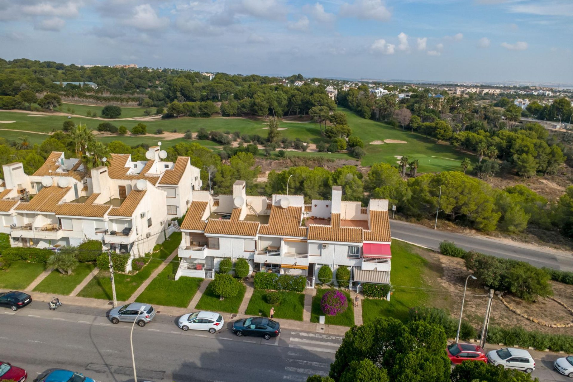Segunda mano - Bungalow -
Orihuela Costa - Villamartín