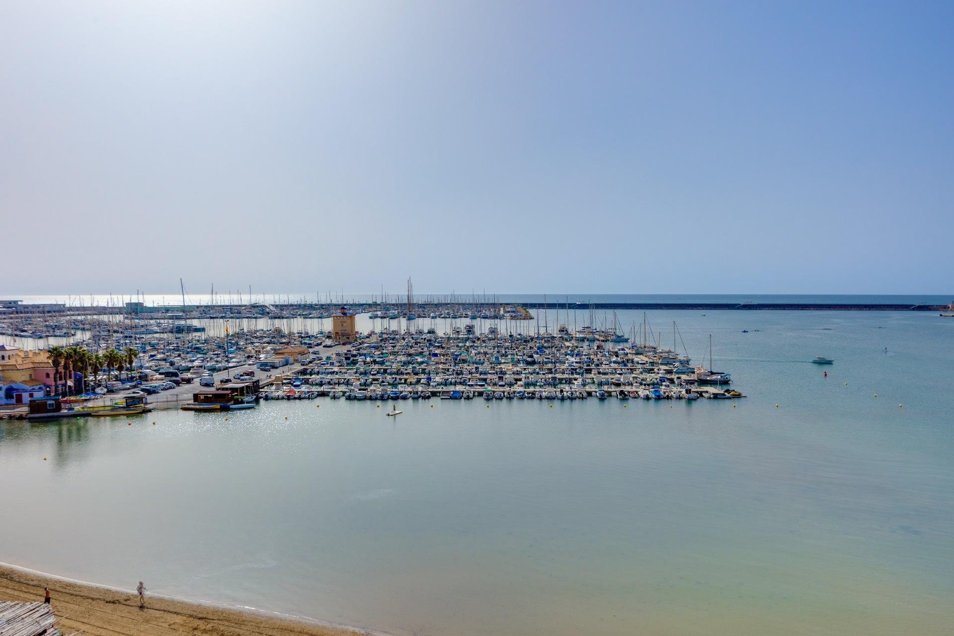 Segunda mano - Bungalow -
Torrevieja - Acequion