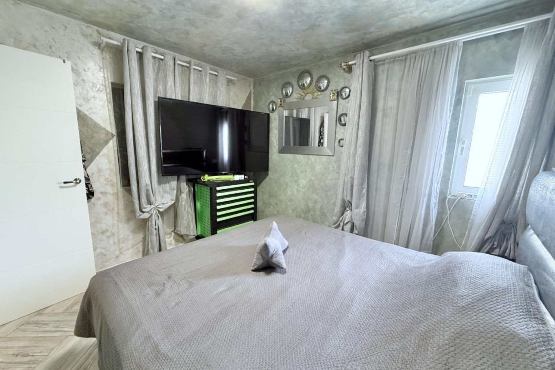 Segunda mano - Bungalow -
Torrevieja - La Siesta - El Salado - Torreta