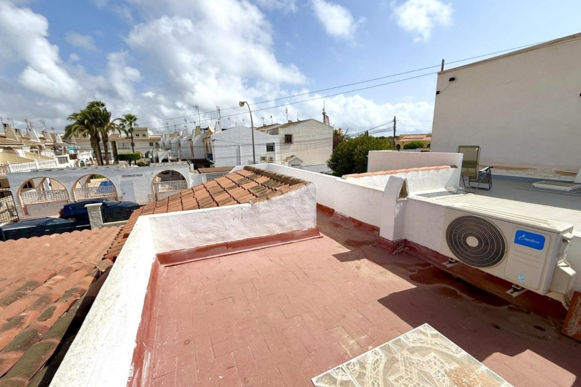 Segunda mano - Bungalow -
Torrevieja - La Siesta - El Salado - Torreta