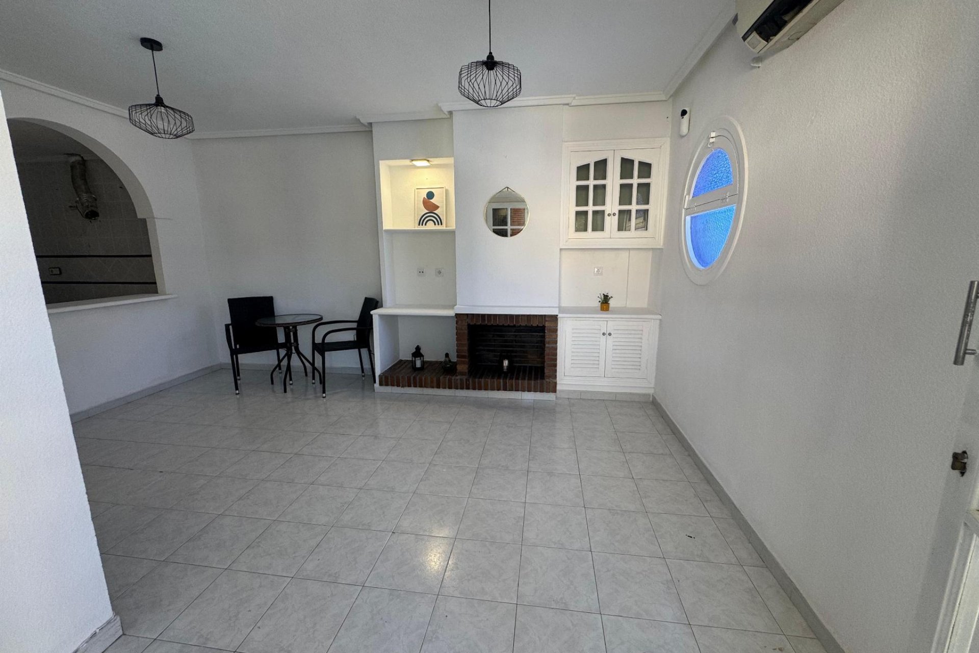 Segunda mano - Bungalow -
Torrevieja - Los Altos