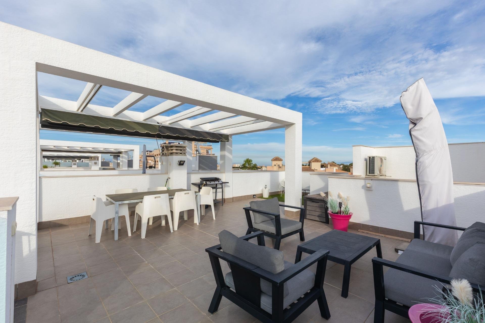 Segunda mano - Bungalow -
Torrevieja - Los Balcones - Los Altos del Edén