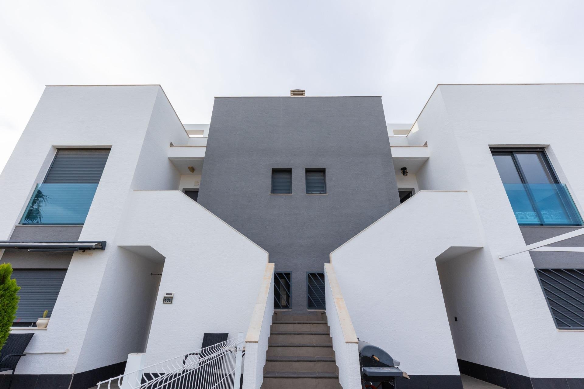 Segunda mano - Bungalow -
Torrevieja - Los Balcones - Los Altos del Edén