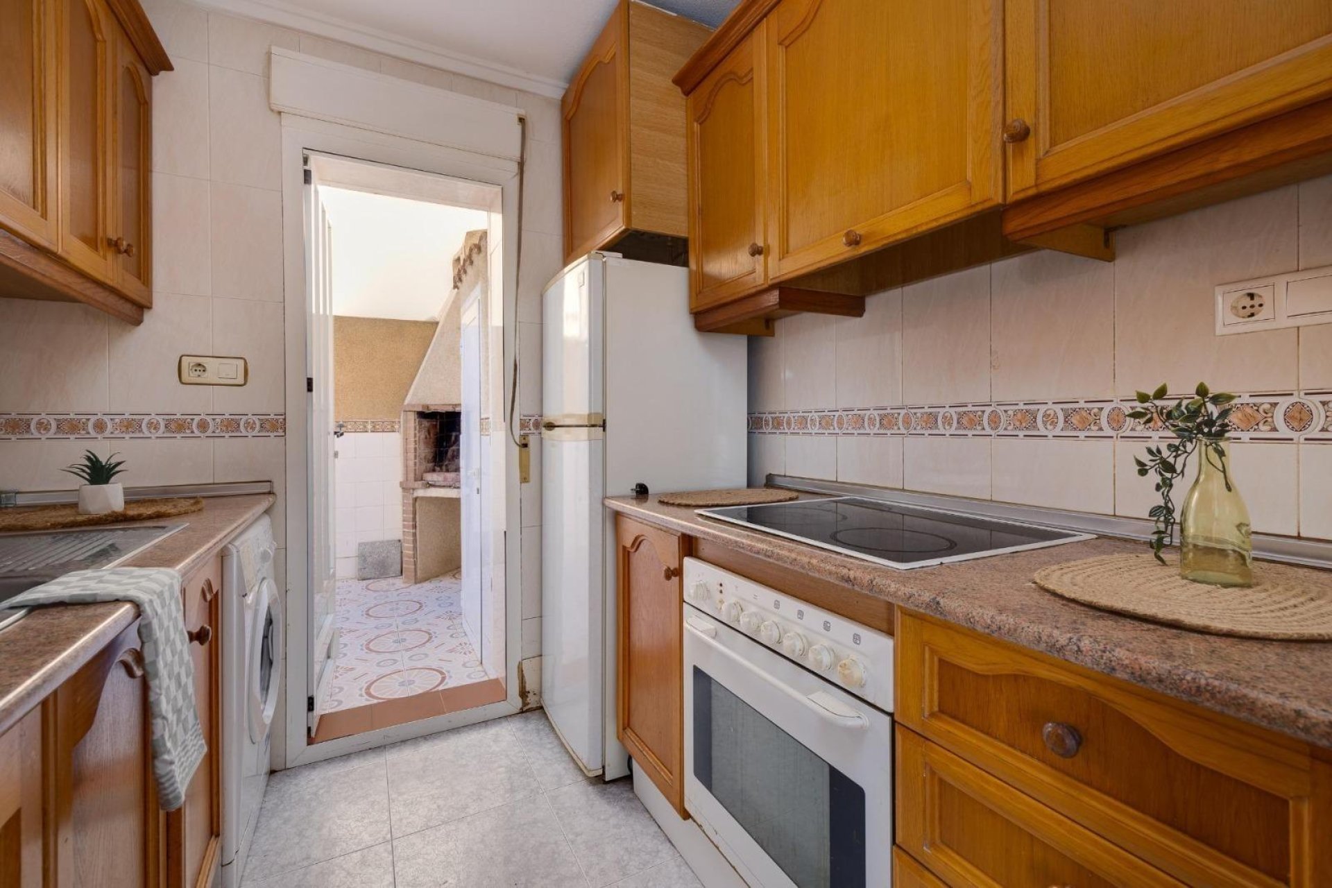 Segunda mano - Bungalow -
Torrevieja - Los Frutales