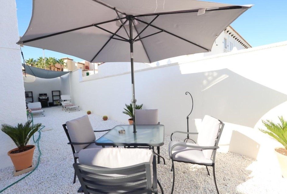 Segunda mano - Bungalow -
Torrevieja - Los Frutales