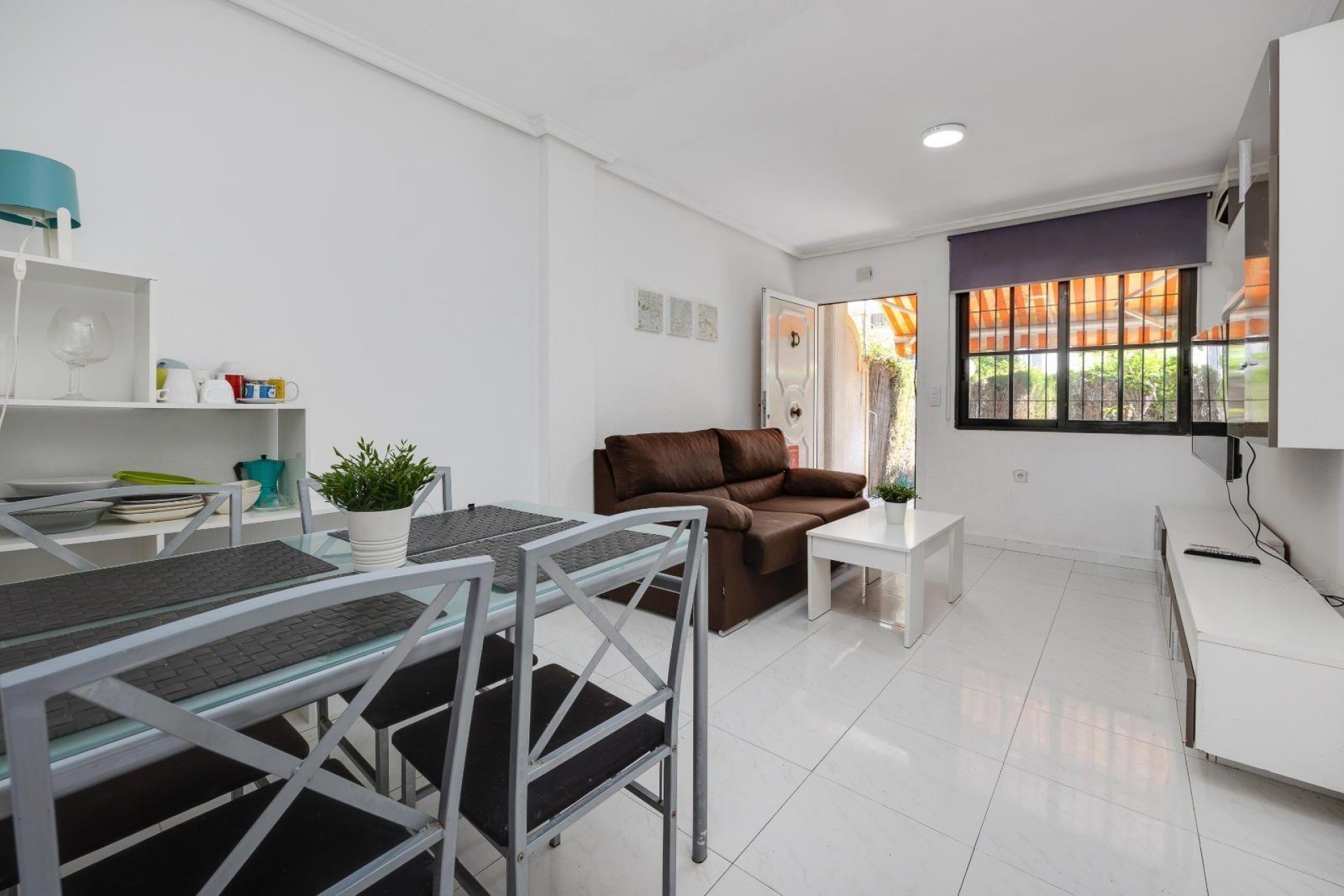 Segunda mano - Bungalow -
Torrevieja - Punta prima