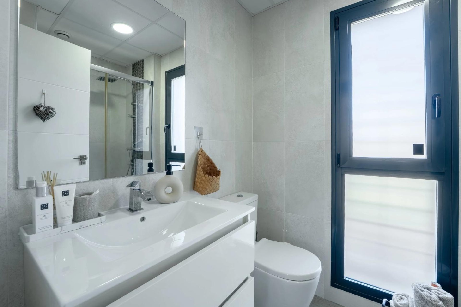 Segunda mano - Bungalow -
Torrevieja - Punta prima